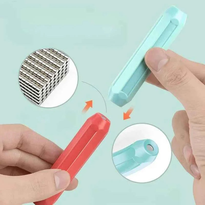 Magnetic Cubs Kids Puzzle Toy